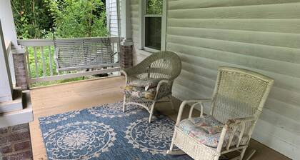 Charming 1920s 4-bedroom farmhouse in lovely Bedford