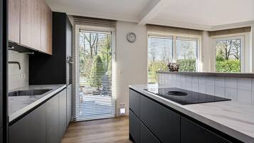 House | Private kitchen