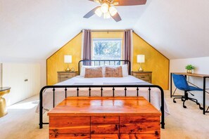 3 bedrooms, iron/ironing board, travel cot, WiFi