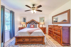 3 bedrooms, iron/ironing board, travel crib, WiFi