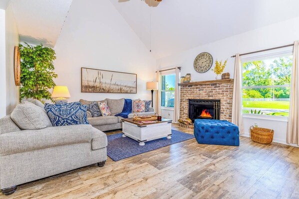 Televisie en een open haard