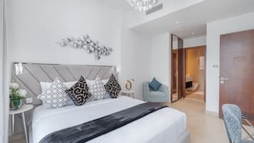 1 bedroom, desk, iron/ironing board, WiFi