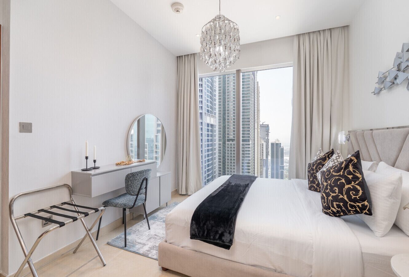 1 bedroom, desk, iron/ironing board, WiFi
