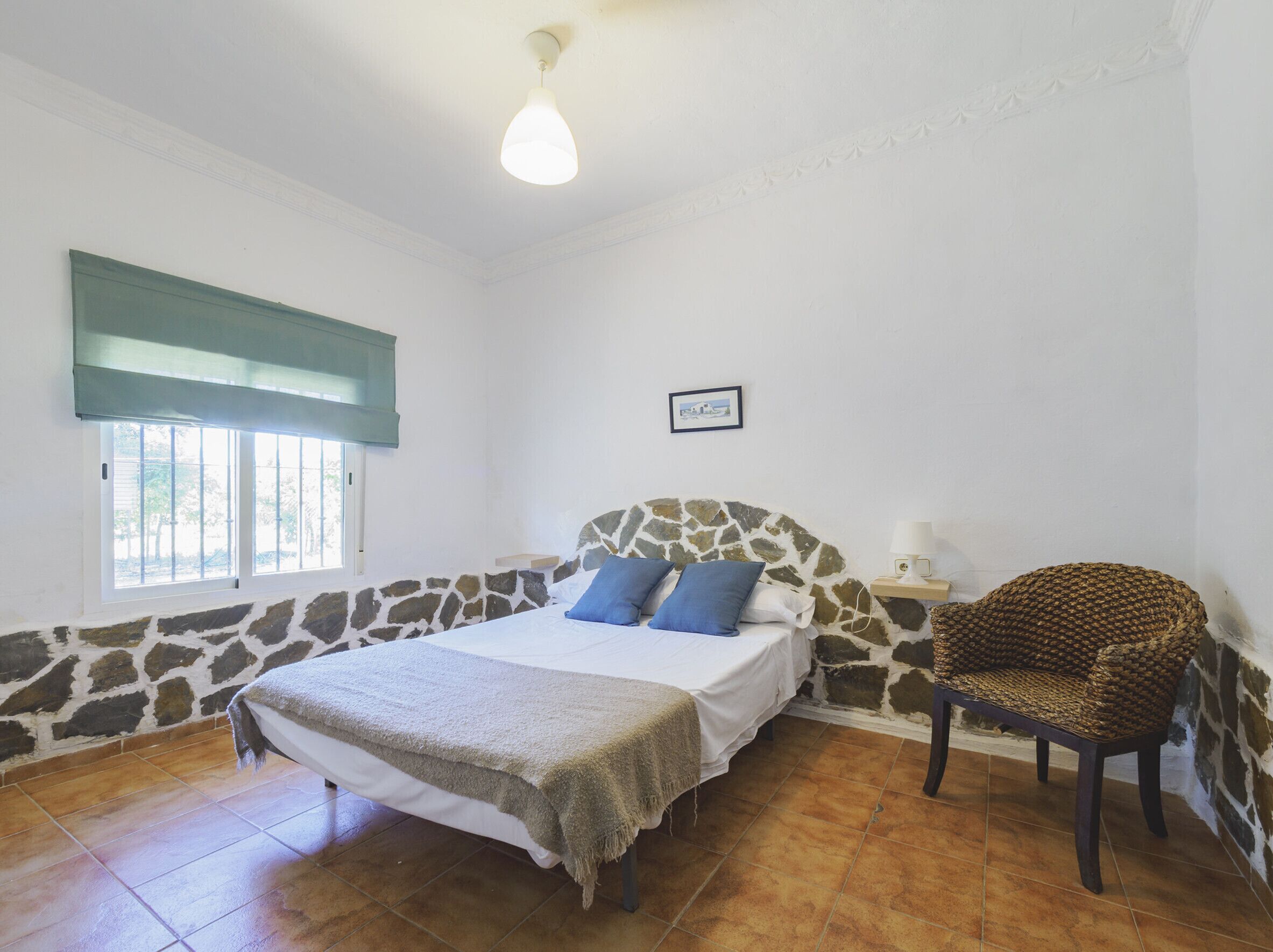 5 dormitorios, tabla de planchar con plancha, wifi gratis y ropa de cama