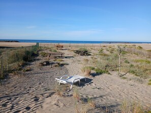 On the beach - Mobile home in the Dunes, right on the beach and the sea! (Unknown)