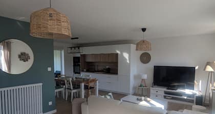 Charming renovated house Guilers