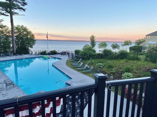 Winnipesaukee Condo Walk to Beach, Pool, Near Gunstock
