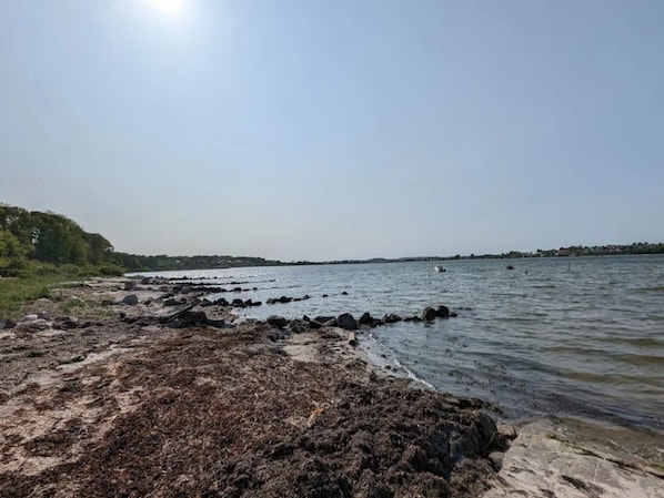 Vista al agua