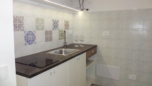 Unclassified image, 5 of 18, button - Villa the Lily - Apartment Sage (Montallegro)