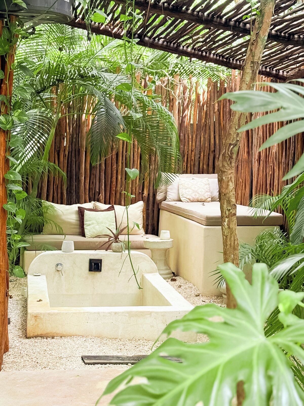 Banheira de hidromassagem particular