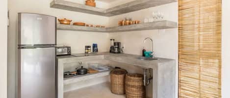 Luxury Bungalow, Pool View | Private kitchenette | Stovetop, coffee/tea maker, cookware/dishes/utensils, spices
