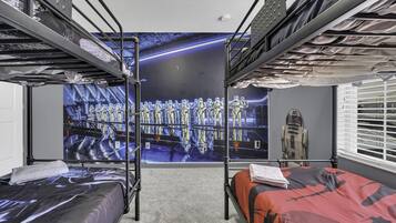 4 bedrooms, iron/ironing board, travel cot, free WiFi