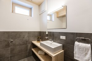 Apartment | Bathroom - Apartment in Oberwolz by Ski Slopes (Oberwölz)