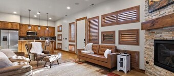 Reno Basecamp | 2 King Suites, Walk to Food & Fun