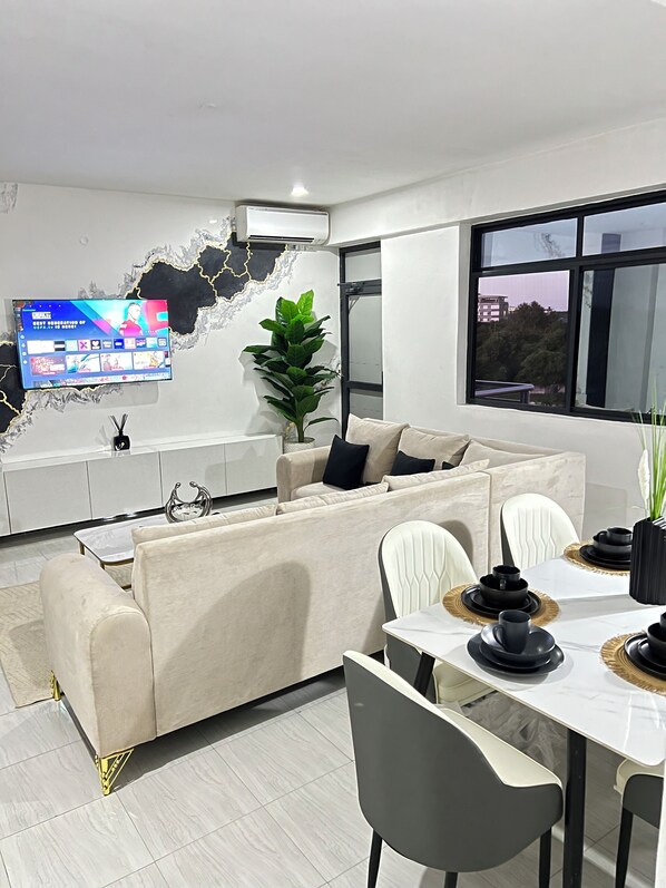 Interior - Modern 3BR Hideaway in Masaki | Pool, Gym & Prime Location (Dar es Salaam)