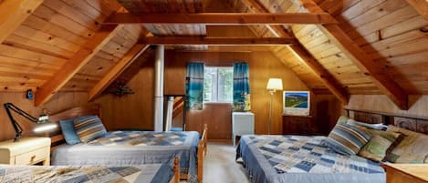 3 bedrooms, desk, free WiFi, bed sheets