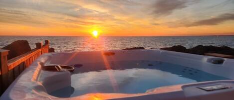 Bañera de hidromasaje exterior