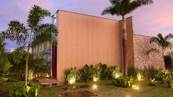 Casa Deluxe, 4 dormitoris, vistes a la piscina | Exterior