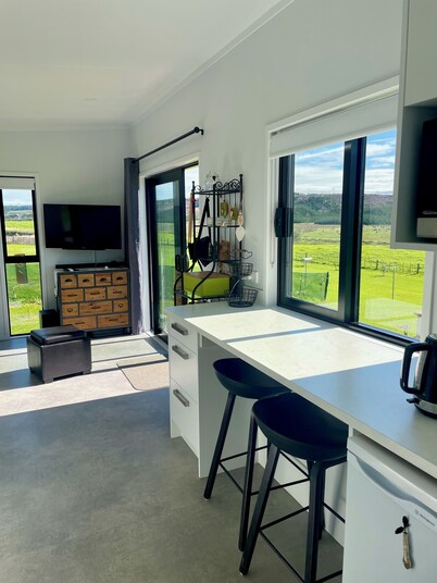 Boutique Tiny House | Stargazing & Rural Views