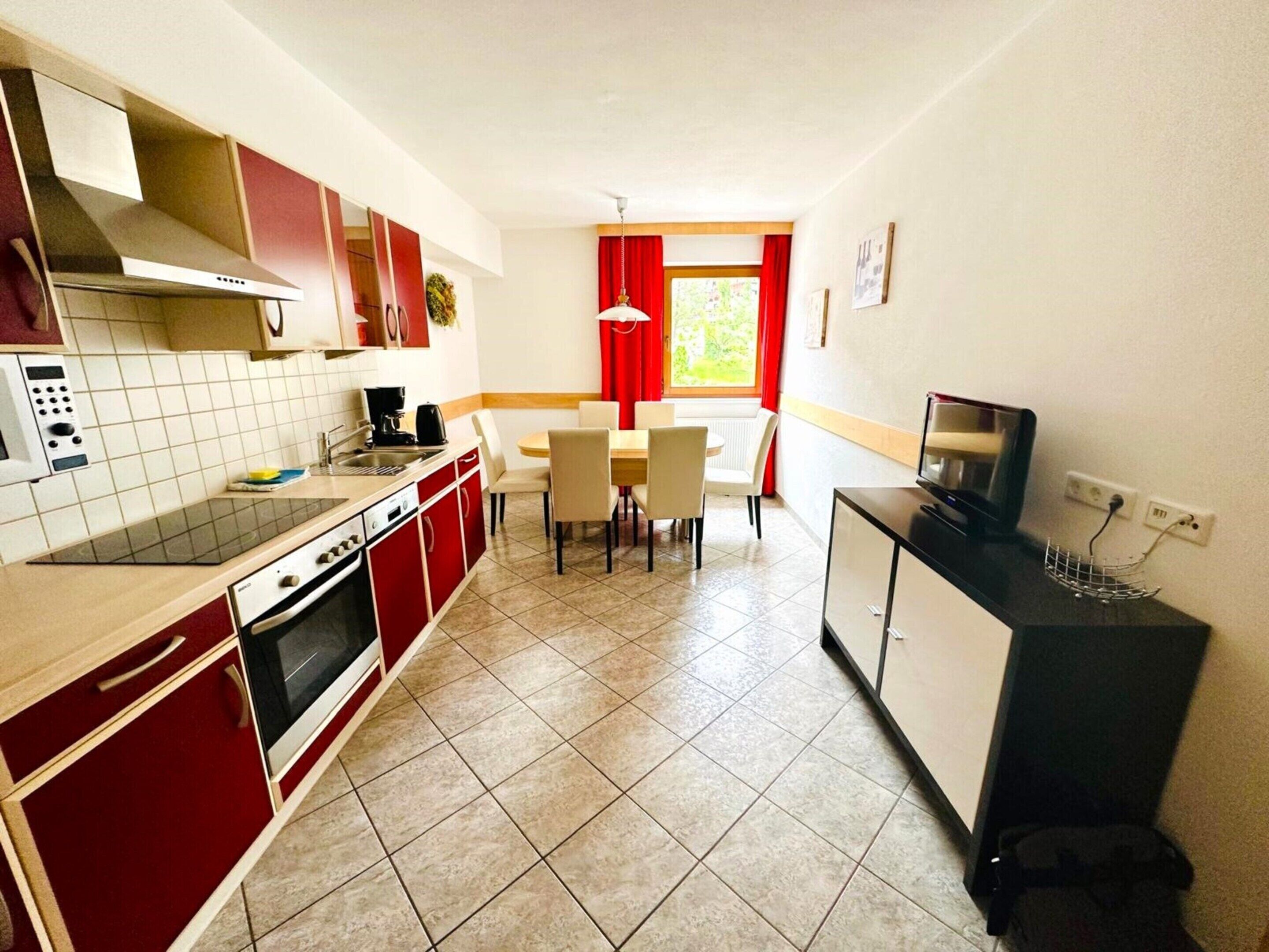 House | Private kitchen | Highchair