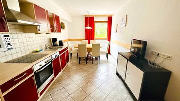 House | Private kitchen | Highchair