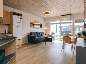 House | Interior - 4 Person Holiday Home in Vestervig (Vestervig)