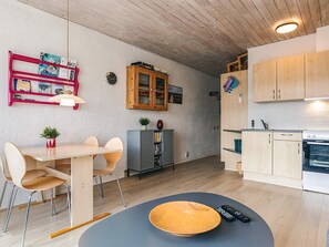 House | Interior - 4 Person Holiday Home in Vestervig (Vestervig)