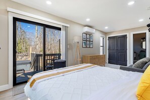 3 habitaciones, tabla de planchar con plancha, wifi y ropa de cama
