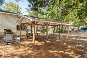 屋外ダイニングエリア