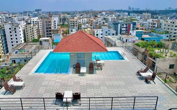 Terrace/patio - 600sqft 2 Luxury Studio with Gym & Pool (Dhaka)