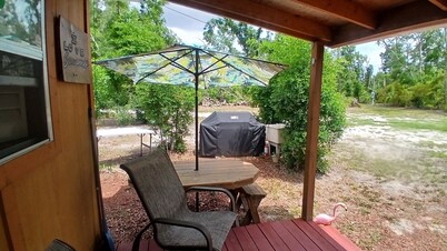 Friendly's river retreat #1 cozy couples cabin in awesome Mayo with WiFi,