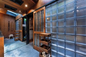 Spa - 834 MIBU (Kyoto)