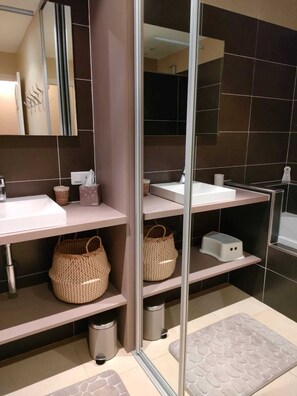 Hair dryer, towels, soap, toilet paper