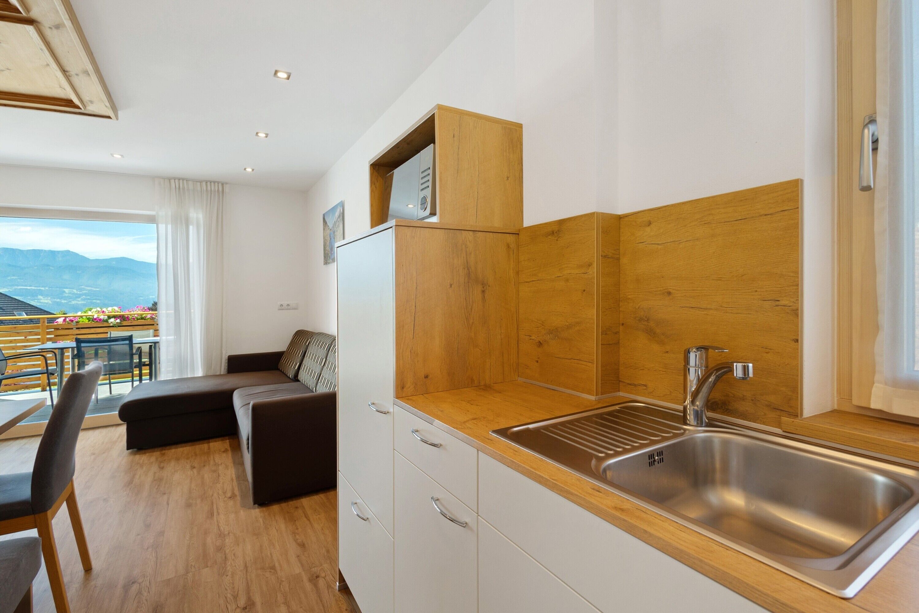 Ferienwohnung 'Enzian' Mit Bergblick, Gemeinschaftsgarten Und Wi-fi - Neustift