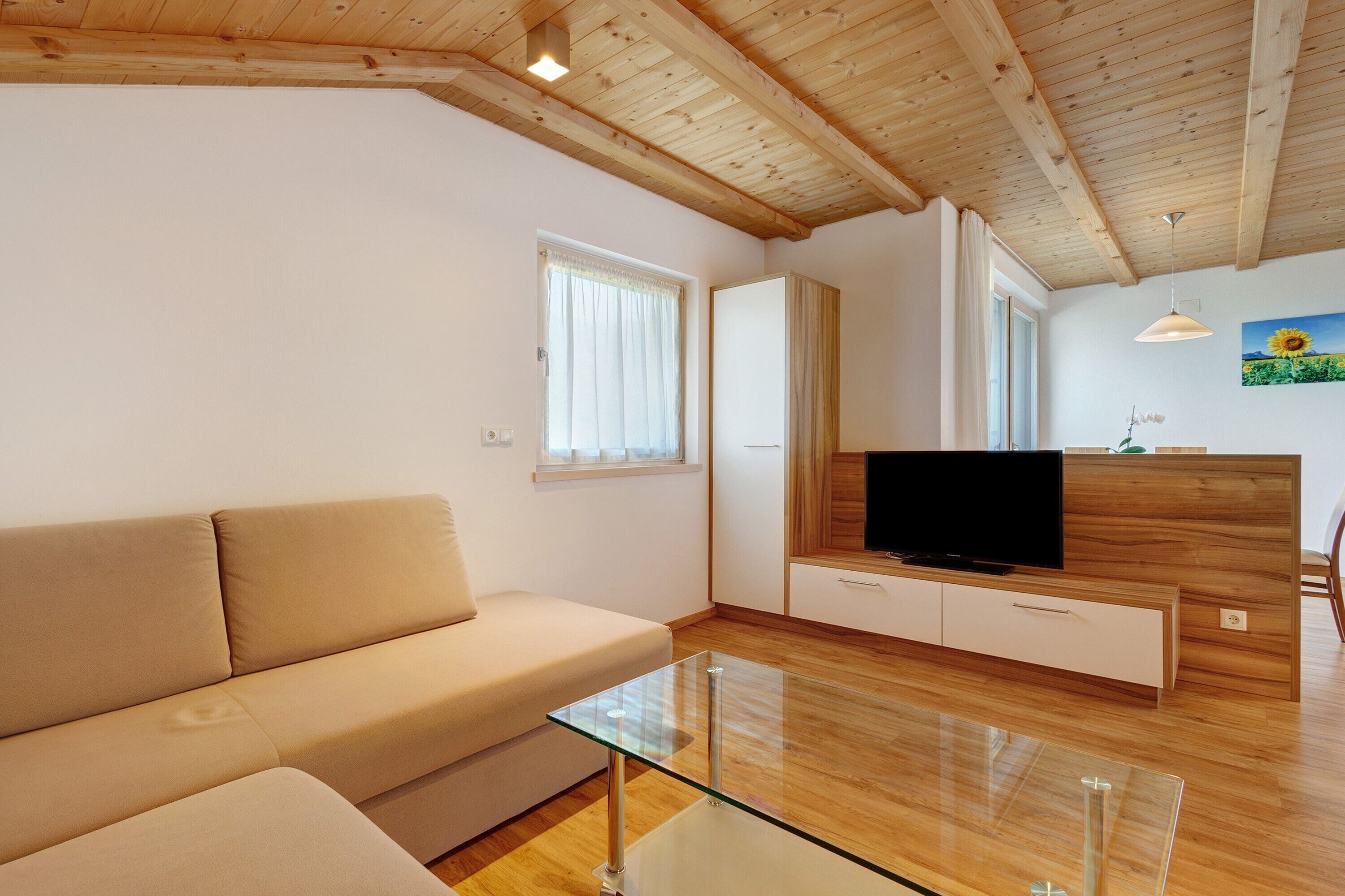 Apartment 'Sonnenblume' With Mountain View, Shared Garden And Wi-fi - 브레사노네