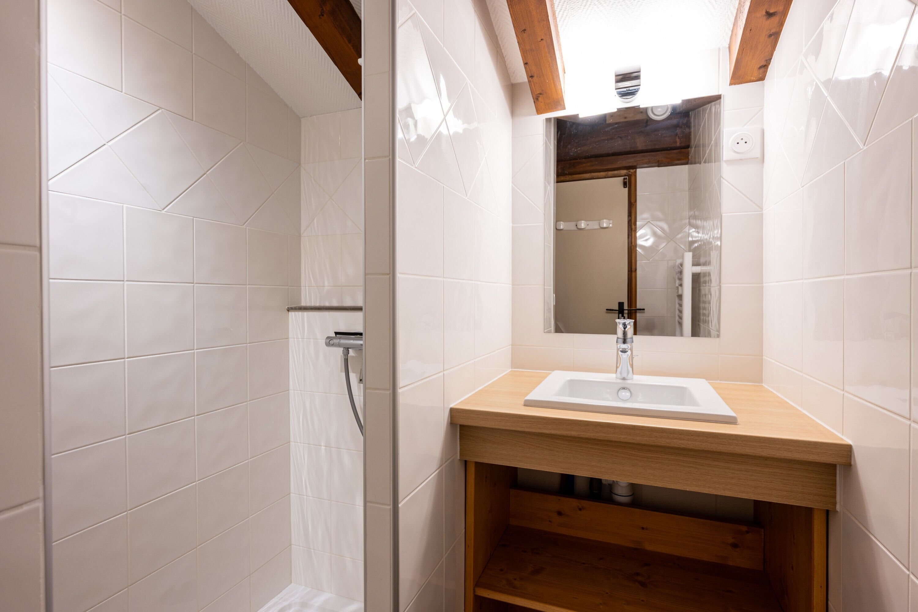 Shower, hair dryer