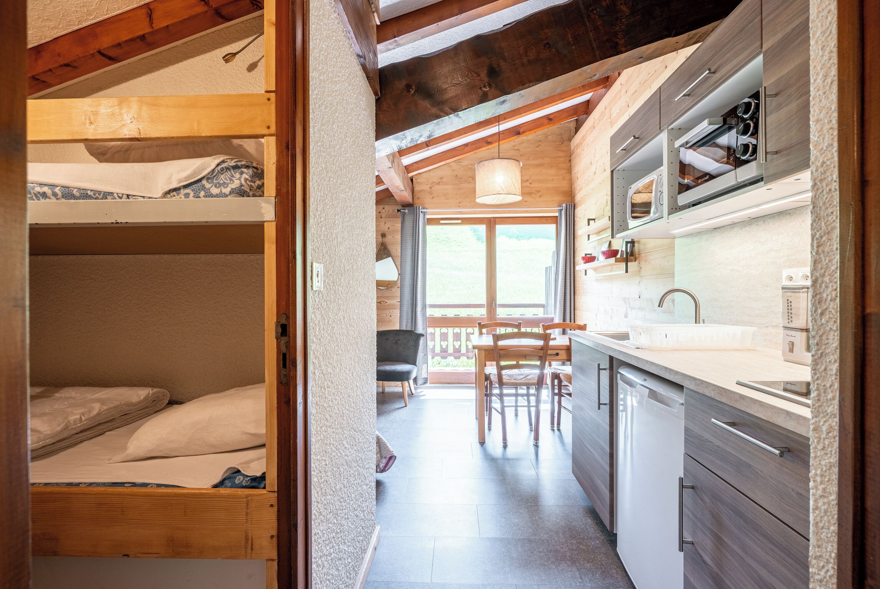 Strygejern/strygebræt, gratis Wi-Fi, sengetøj