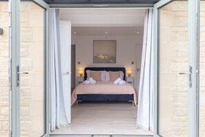 5 Schlafzimmer, Bügeleisen/Bügelbrett, Reisekinderbett, kostenloses WLAN