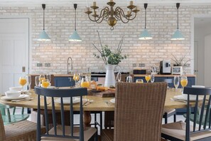 Dining - The Old Dairy: A Stunning Detached Rural Retreat (Crudwell)