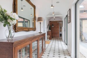 Interior - The Old Dairy: A Stunning Detached Rural Retreat (Crudwell)