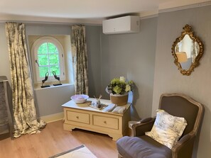 Interior - Bastide Armande – Historic Charm with Pool and Air Conditioning in the Heart of the Tarn (Dénat)