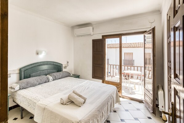 3 chambres, literie fournie