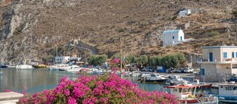 Bed and Breakfast 'Room No 10' with Sea View, Wi-Fi and Air Conditioning