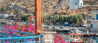 Bed and Breakfast 'Double Room No 8' with Sea View, Wi-Fi and Air Conditioning