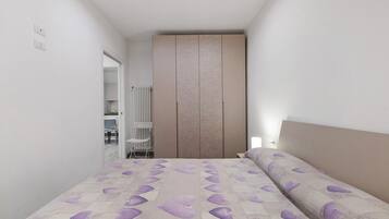 2 soverom, strykejern/-brett, wi-fi (inkludert) og sengetøy