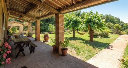 Zimmer 'Marroneto - Suite' mit Bergblick, Gemeinschaftspool und Wi-Fi