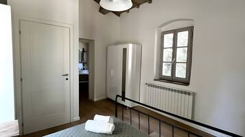 2 Schlafzimmer, kostenloses WLAN, BettwÀsche