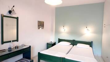 1 bedroom, free WiFi, bed sheets