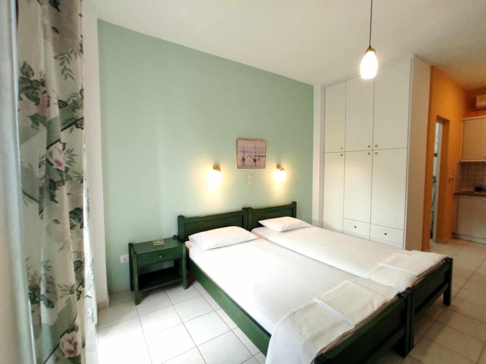 1 bedroom, free WiFi, bed sheets