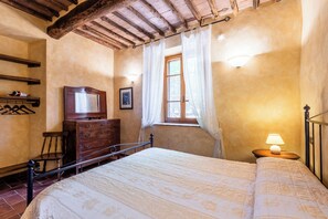 1 camera, Wi-Fi gratuito, lenzuola
